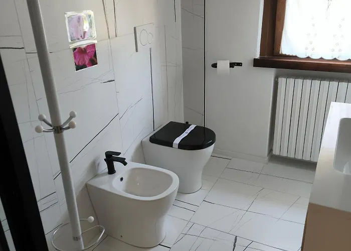 ベッド・アンド・ブレックファスト Le Piante Di Casa Samar