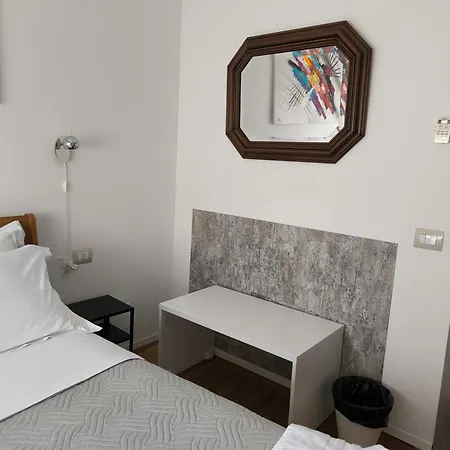 Le Piante Di Casa Samar Oda ve Kahvaltı Castelguelfo