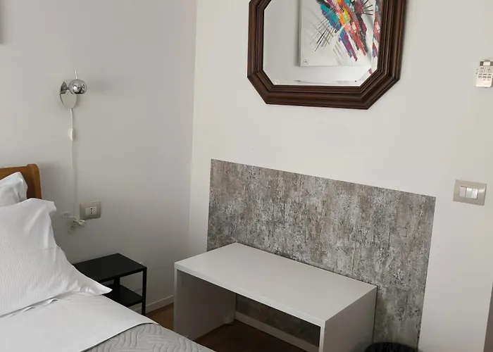 Le Piante Di Casa Samar فندق مبيت وإفطار Castelguelfo